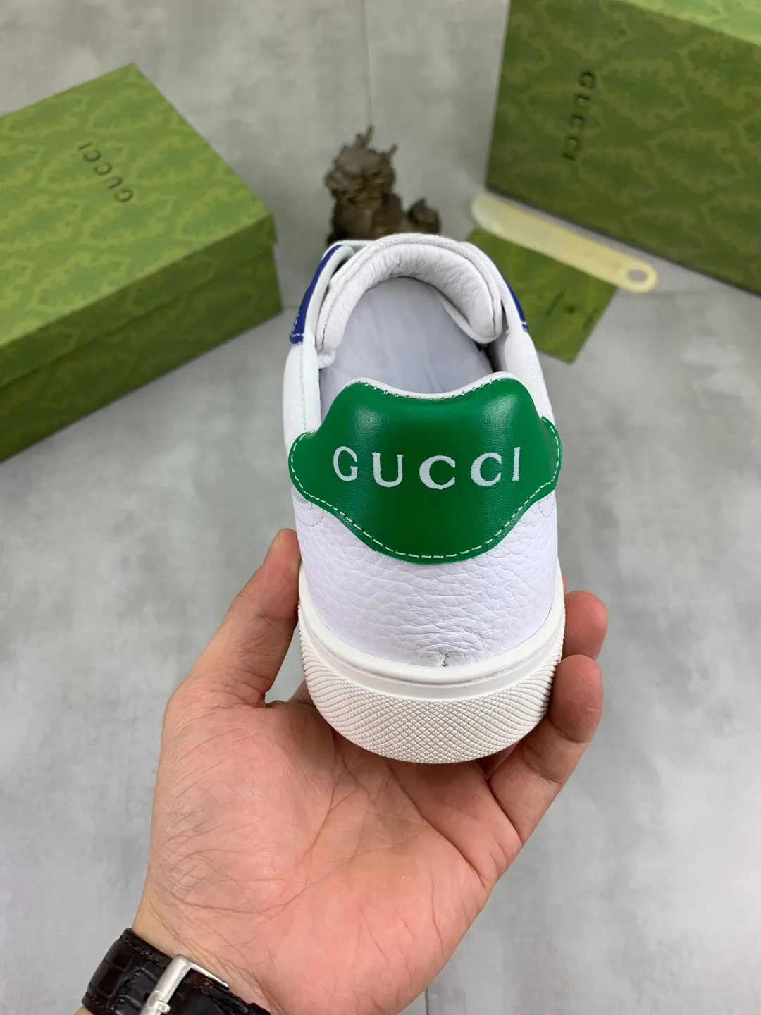 Men's men's shoes 💰P420💰【New style】(GUCCI) official website's latest 🎁🎁casual and fashionable men's shoes👟, hot style 💥 style is simple and elegant, exclusive for trendy men. Unique official website's latest brand double G element Elements 👑 Original Gucci decoration, fashionable and generous, original calfskin fabric ✅ Fully imported first-layer pigskin lining, official website designated wear-resistant, lightweight original rubber casual outsole, classic model taken in real life 🎬39-44 5️⃣ colors available